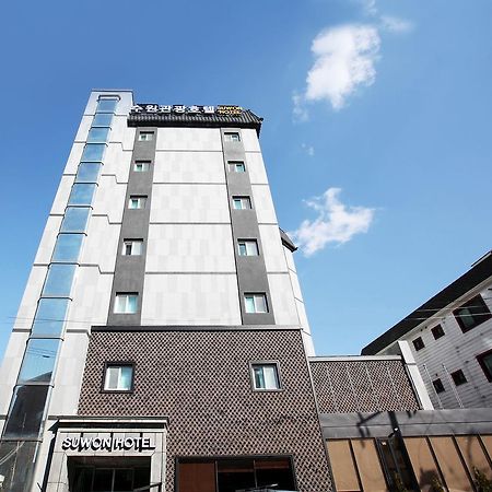 New Suwon Hotel المظهر الخارجي الصورة