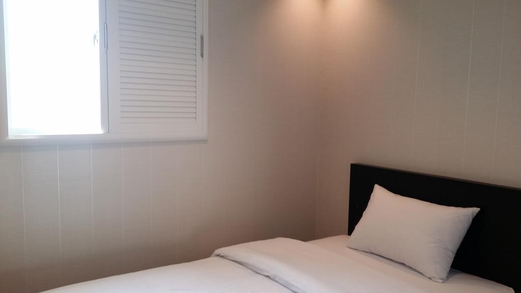 New Suwon Hotel الغرفة الصورة