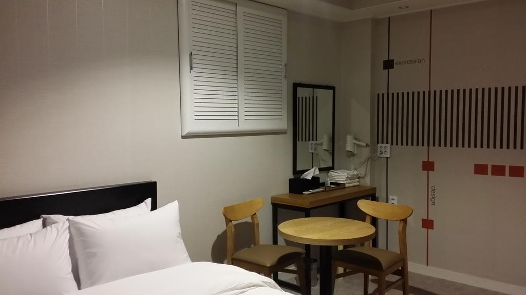 New Suwon Hotel المظهر الخارجي الصورة