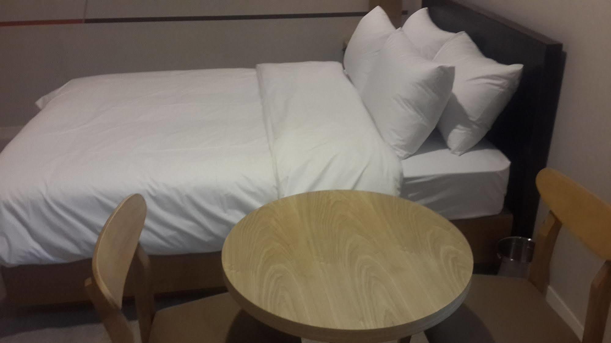 New Suwon Hotel المظهر الخارجي الصورة