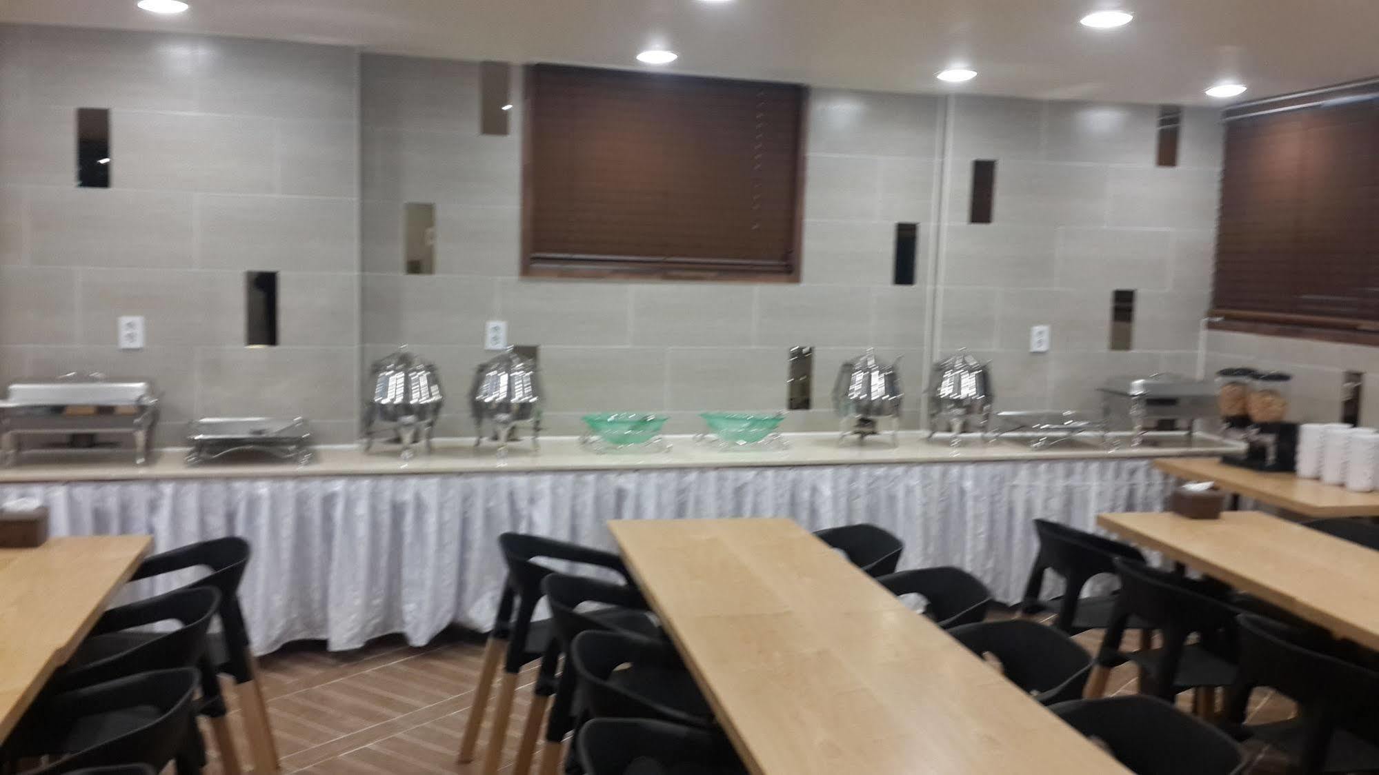 New Suwon Hotel المظهر الخارجي الصورة