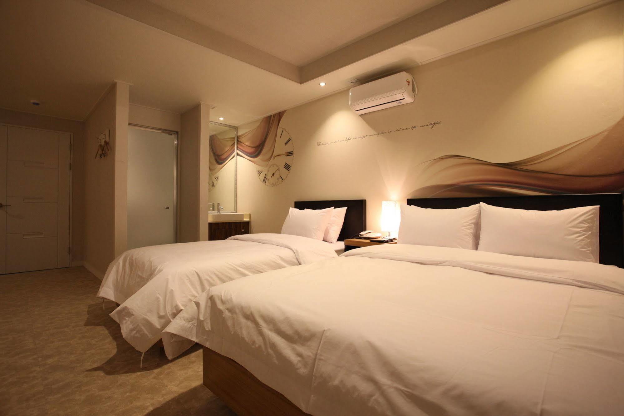 New Suwon Hotel المظهر الخارجي الصورة